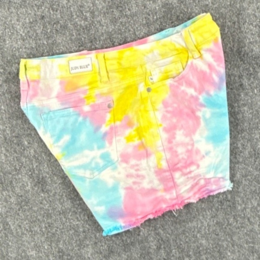 Judy Blue Los Angeles Womens Large Pink Blue Yellow Tie Dye Denim Shorts